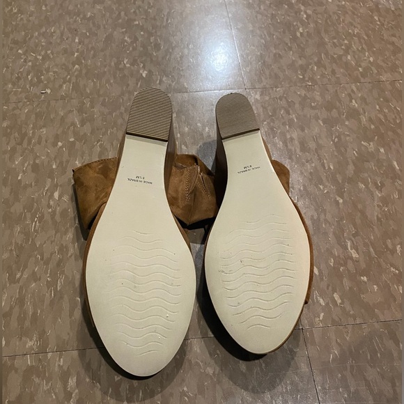 Able Suede Ankle Wrap Wedge - Picture 6 of 6